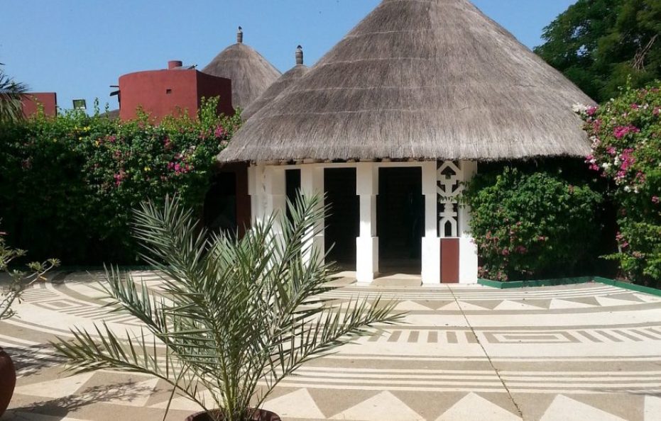 Royam Beach Hotel