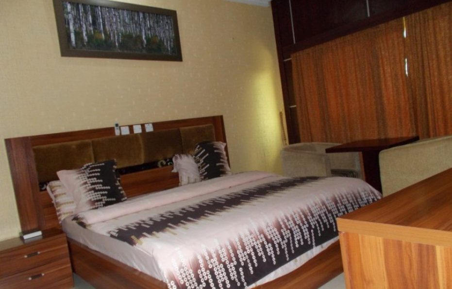 Ideal Nest Hotel