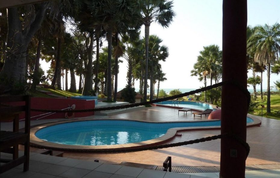 Lemon Creek Hotel