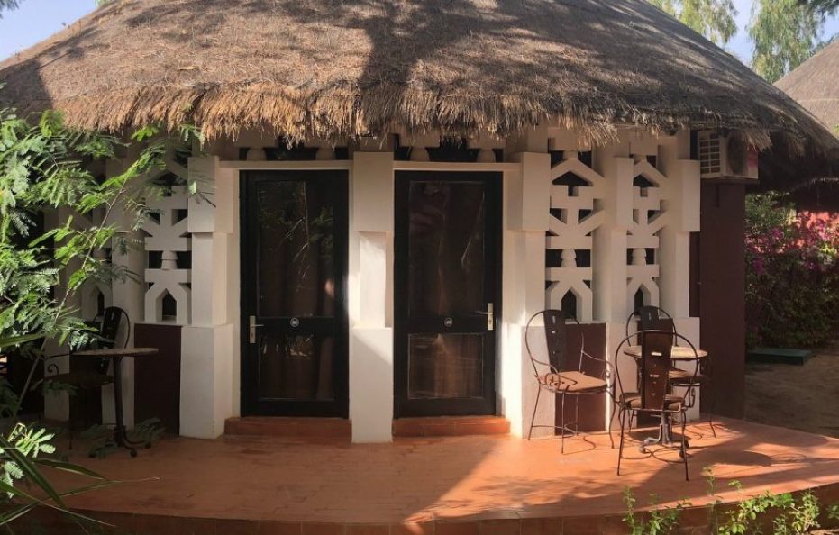 Royam Beach Hotel
