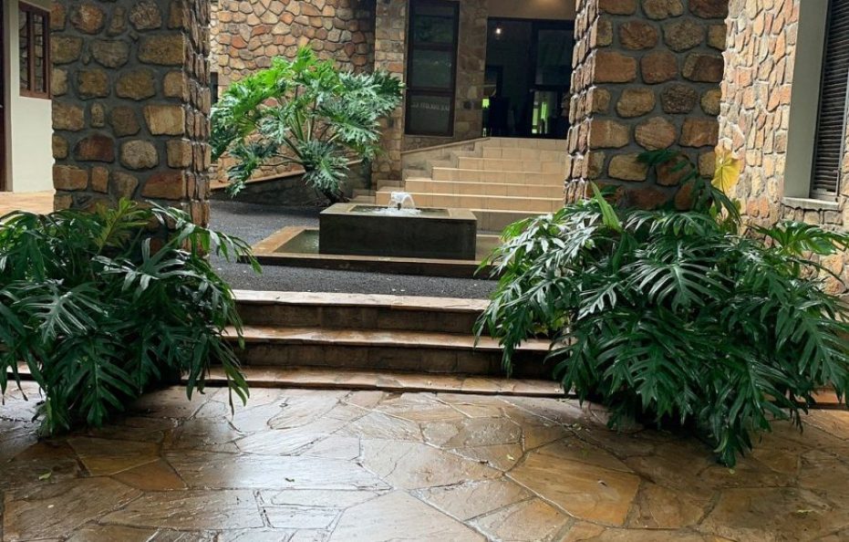 Lake Duluti Lodge