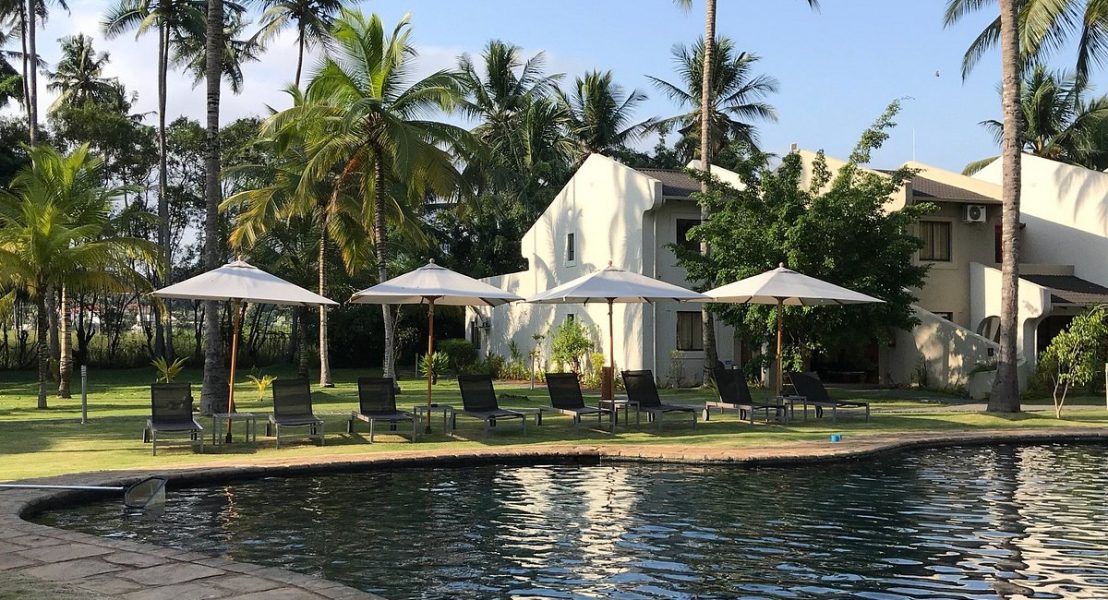 Omali Lodge Luxury Hotel