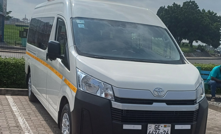 Toyota Hiace Minivan