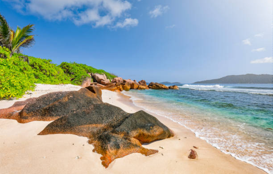 SEYCHELLES LUXURY HOLIDAY MAGIC – 6 DAYS